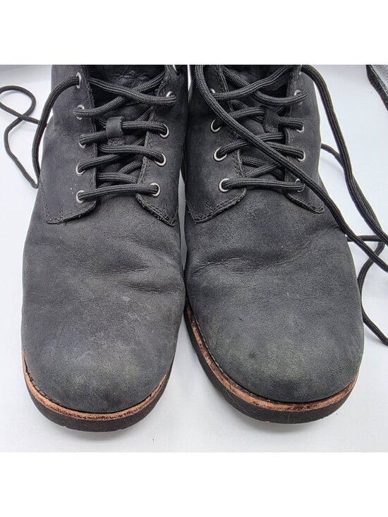 UGG Hannen TL Mens Waterproof Black Boots Size 9 Durable Stylish Outdoors Casual